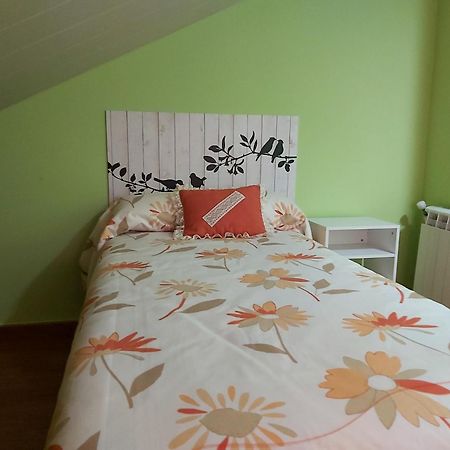 Despertar Con El Sonido De Los Pajaros Villa Melide Luaran gambar