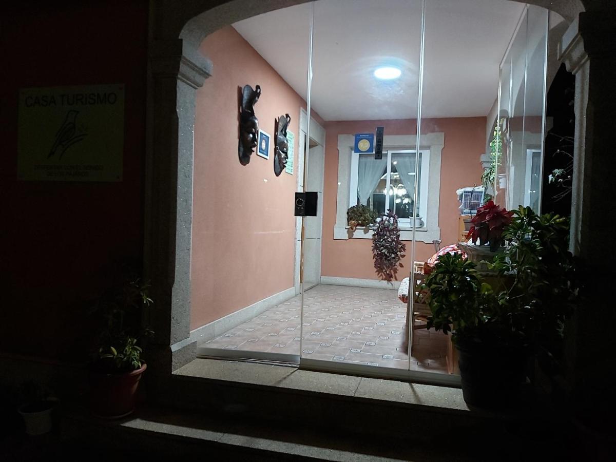 Despertar Con El Sonido De Los Pajaros Villa Melide Luaran gambar